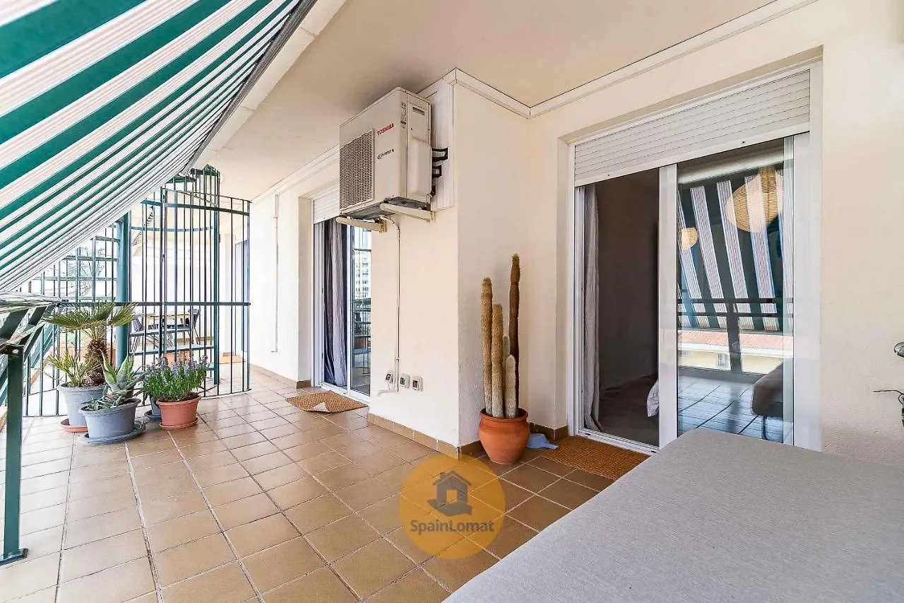 בנאלמדנה Sublime Spacious Penthouse, Sea And Mountain View דירה