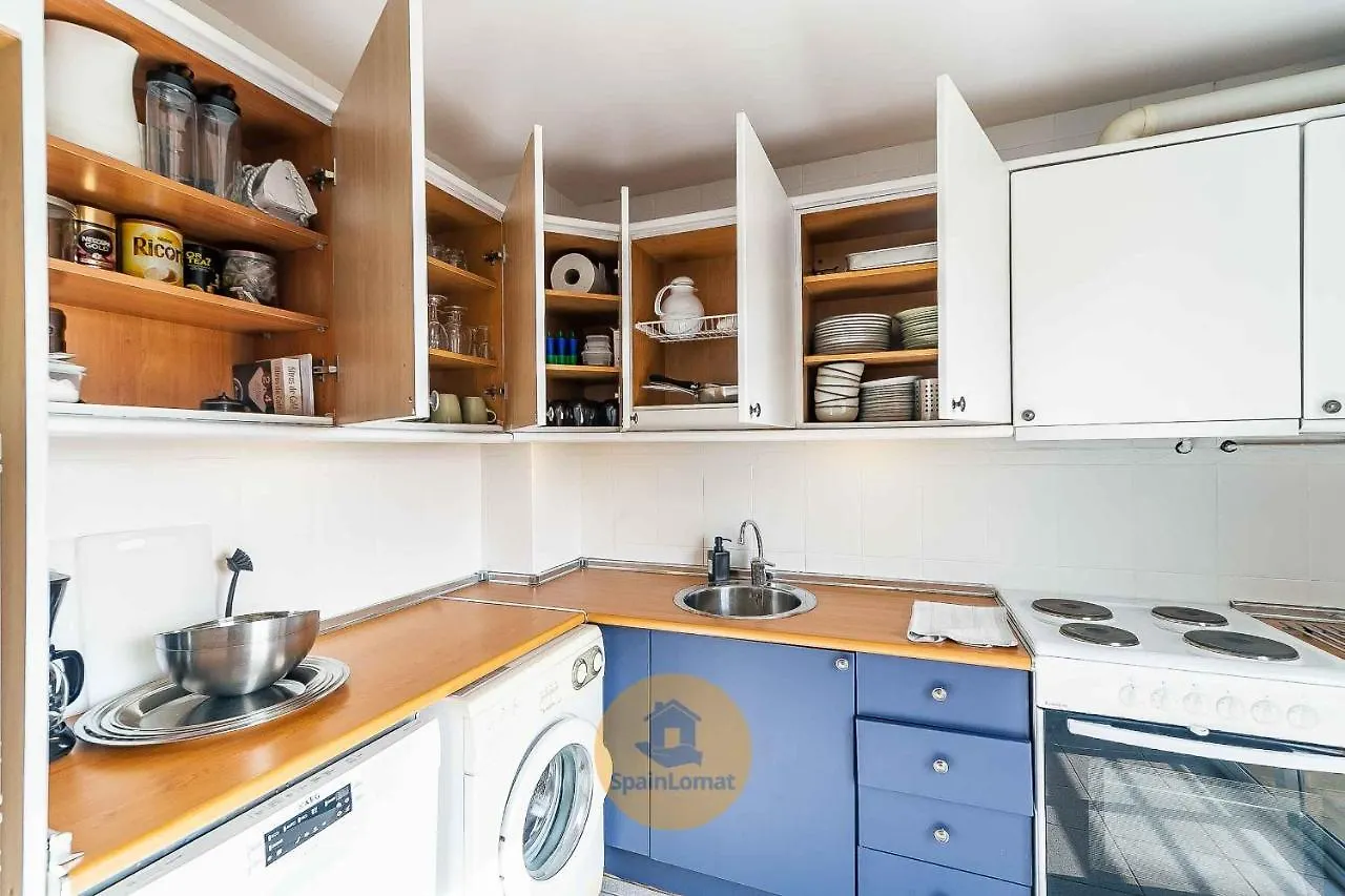 בנאלמדנה Sublime Spacious Penthouse, Sea And Mountain View